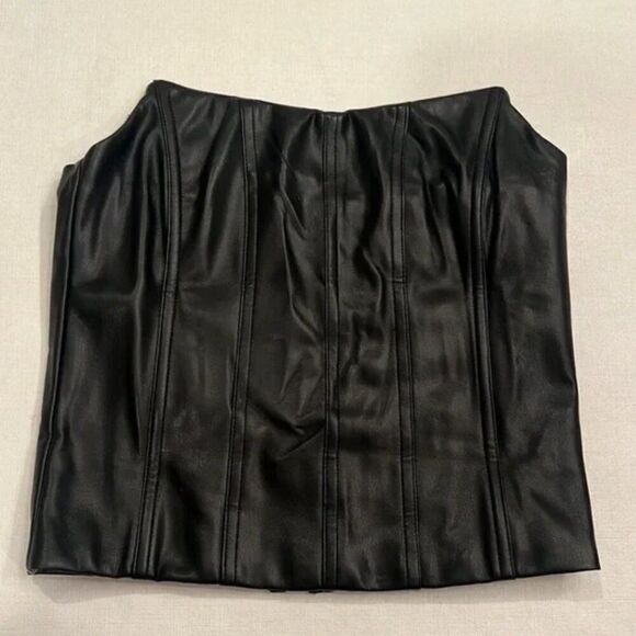 TIGER MIST CAYENNE LONGLINE TOP BLACK - Picture 3 of 8